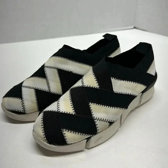 Stella McCartney Platform Sneakers Shoes Slip On Stretch Black White Size 36 / 6 - Picture 6 of 11